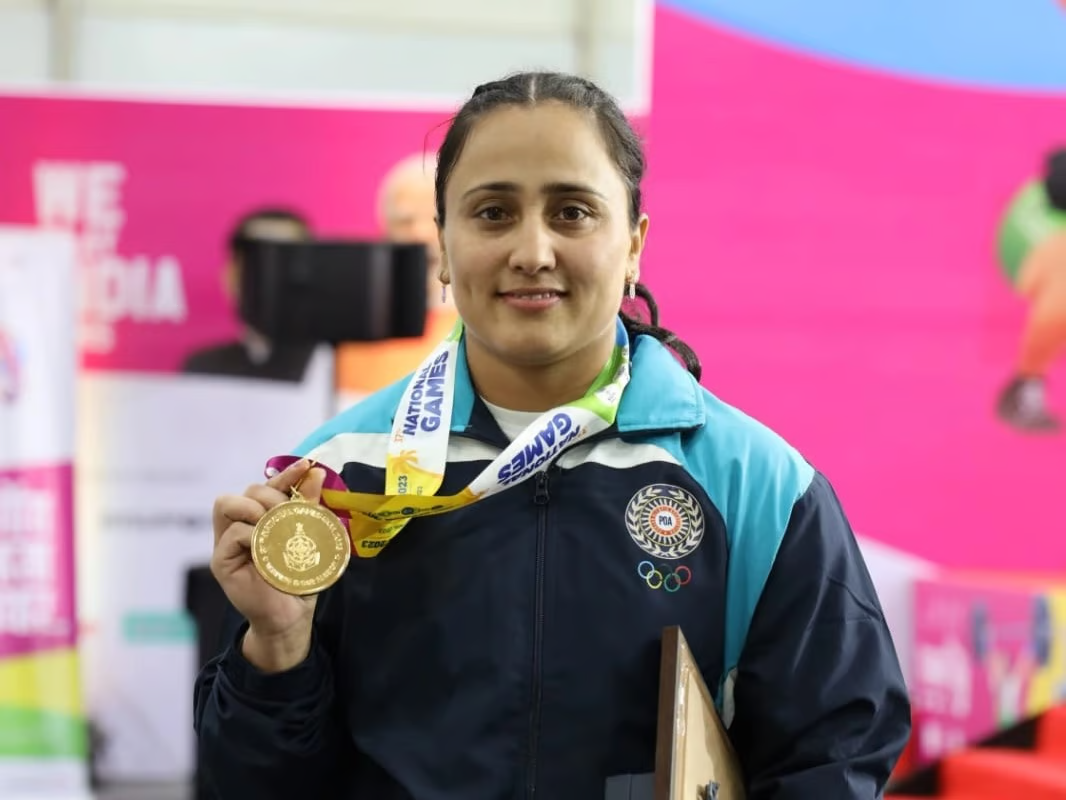 हरजिंदर कौर को उम्मीद है कि भारोत्तोलन में स्वर्ण पदक से उन्हें नौकरी मिलेगी